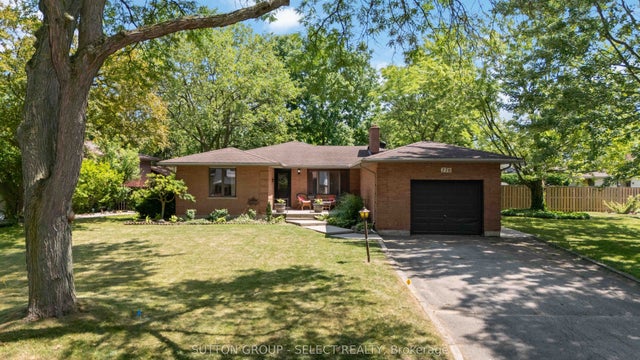770 Galloway Crescent, London South