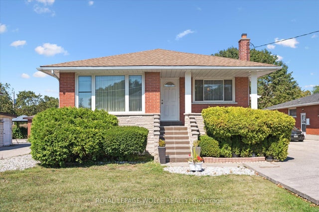 136 Fairway Road N, Kitchener