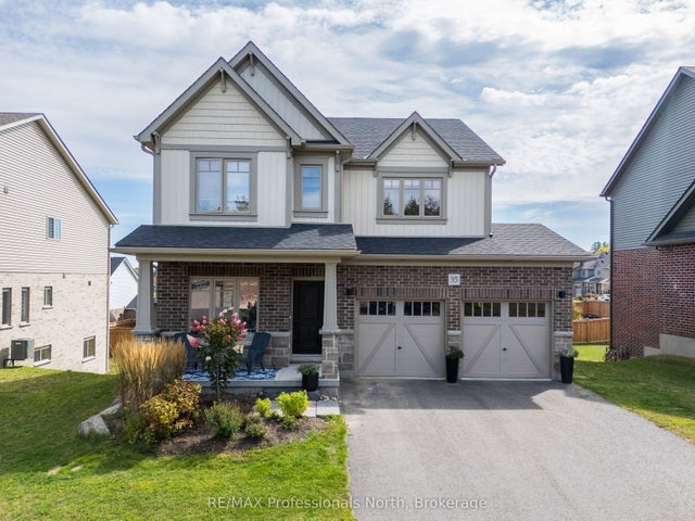 35 Woodstream Drive, Huntsville