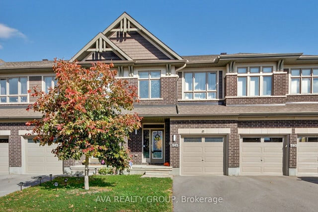 542 Triangle Street, Kanata