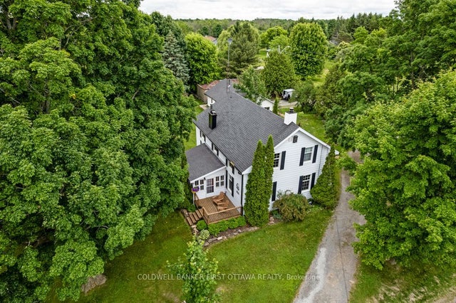 4 Station Road, Rideau Lakes