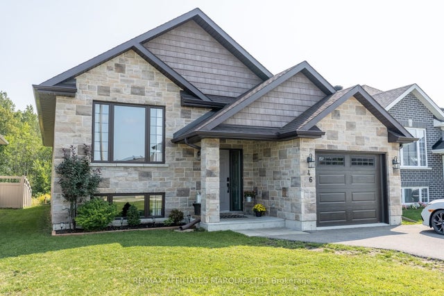 46 Mercier Avenue, Cornwall