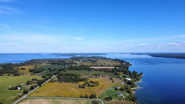 Lot 10 Elizabeth Street, Frontenac Islands