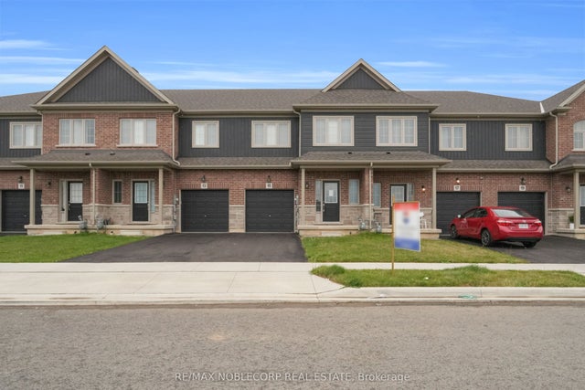 15 Lloyd Davies Way, Hamilton