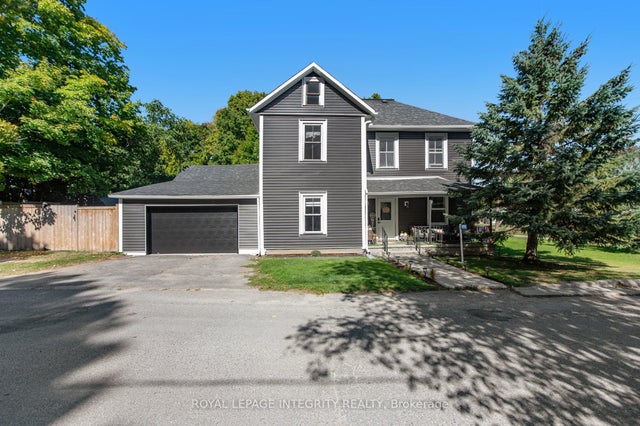 101 Paul Drive, Lanark Highlands