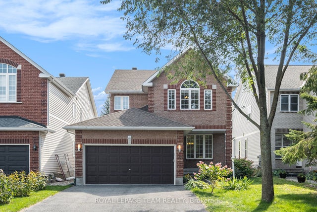 45 Boulder Way, Barrhaven
