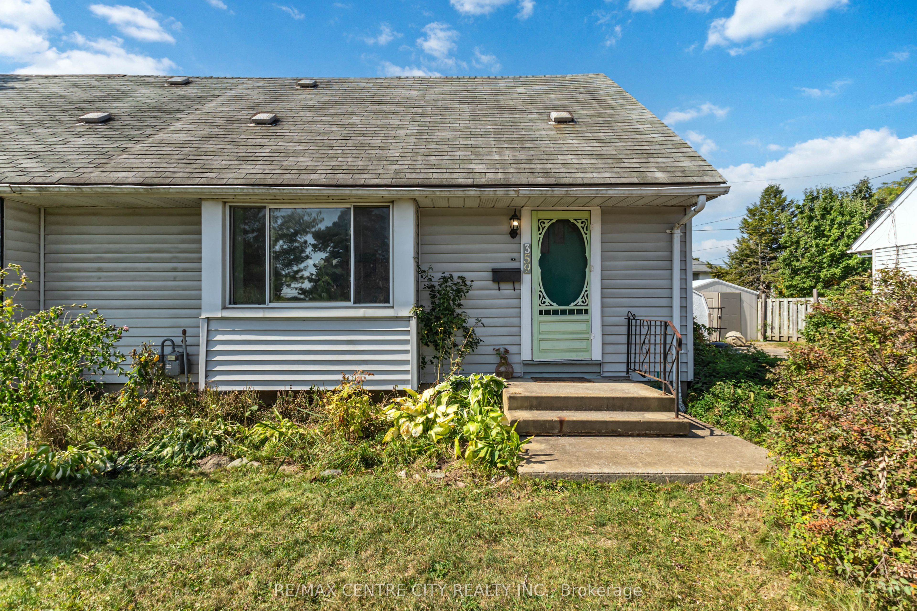 Photo of Listing #X12408527