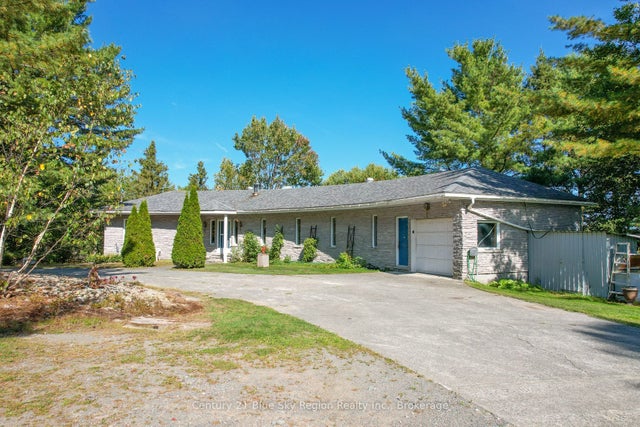 860 Deer Lake Road, West Nipissing