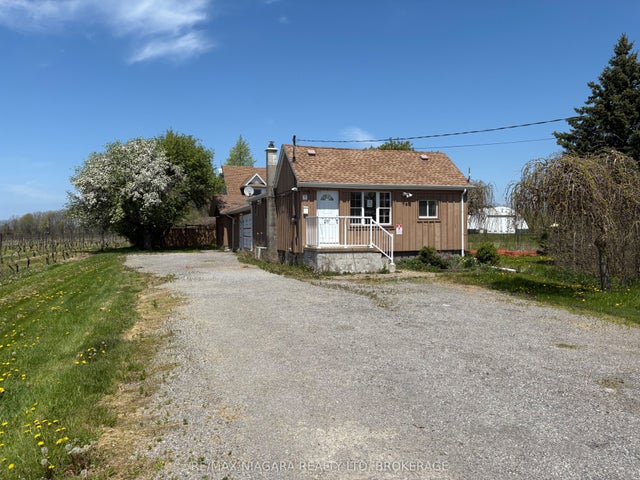 3949 Greenlane Road, Lincoln