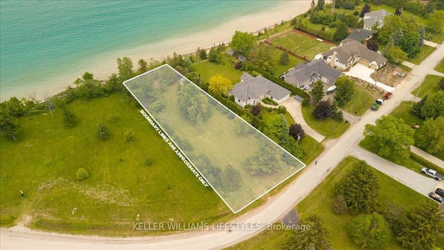4262 Bluepoint Drive, Plympton-Wyoming