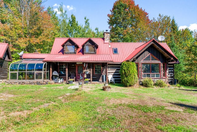 3050 Paugh Lake Road, Madawaska Valley