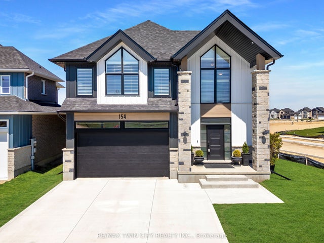 154 Dempsey Drive, Stratford