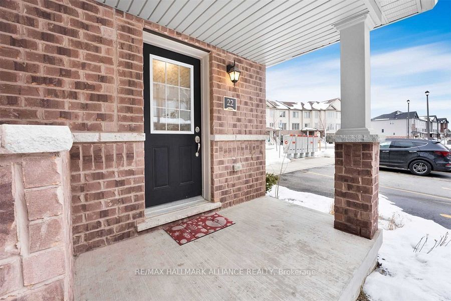 420 Linden Drive 22, Cambridge