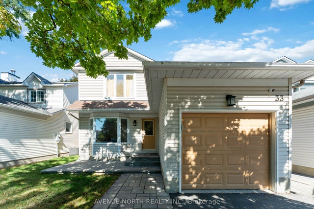 33 Sarrazin Way, Barrhaven