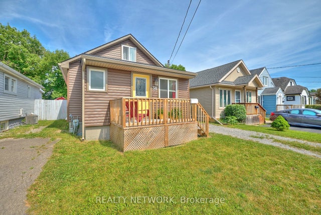 30 Mcalpine Avenue, Welland