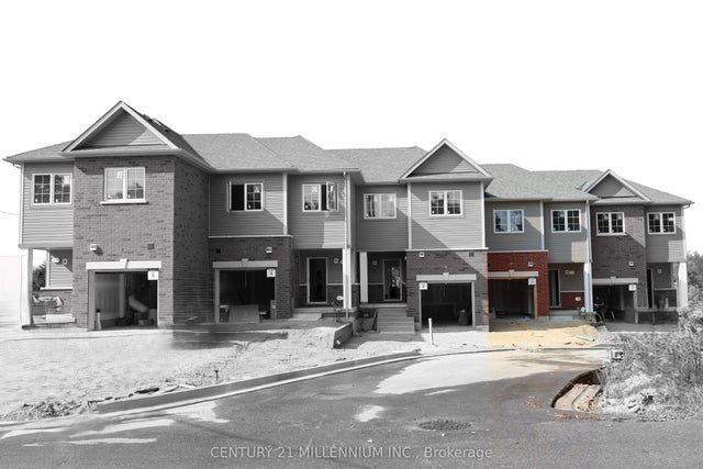 102 Walden Drive, Shelburne
