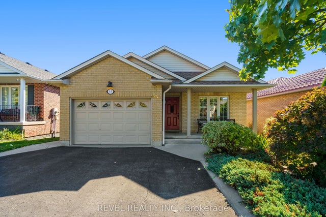 55 Amore Boulevard, Hamilton