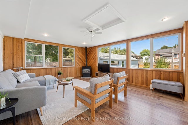 43 Vancouver Drive, Guelph