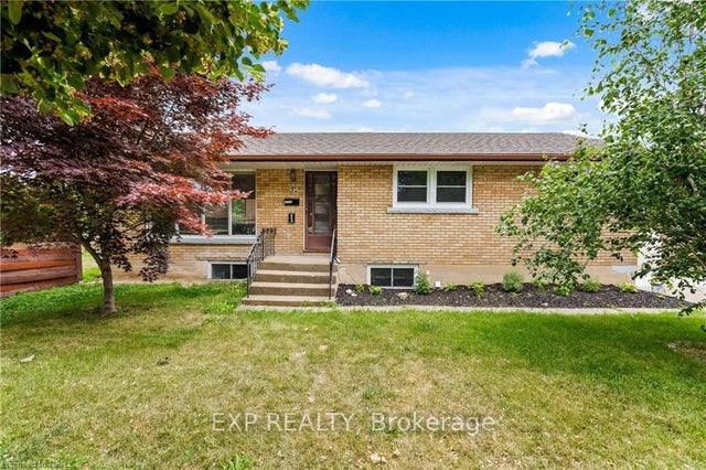 92 Margery Avenue Lower, St. Catharines
