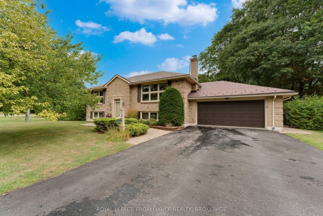 6 Faircrest Boulevard, Kingston