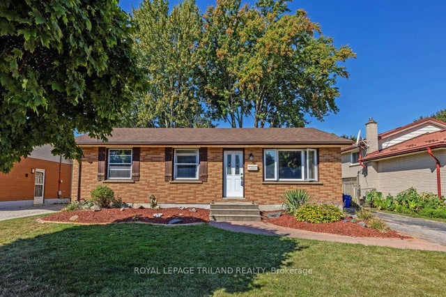 17 Vanbuskirk Drive, St. Thomas