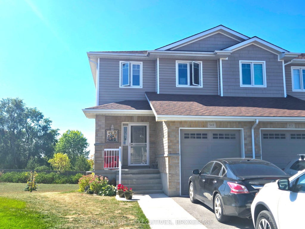 949 Blossom Street 1, Kingston
