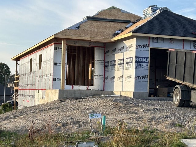 37 Rosewood Drive, Quinte West