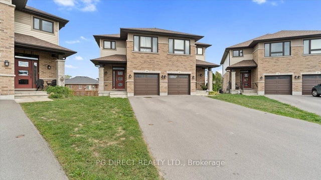 8 Ledgerock Court, Quinte West