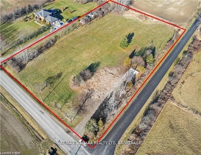 801 Metler Road, Pelham