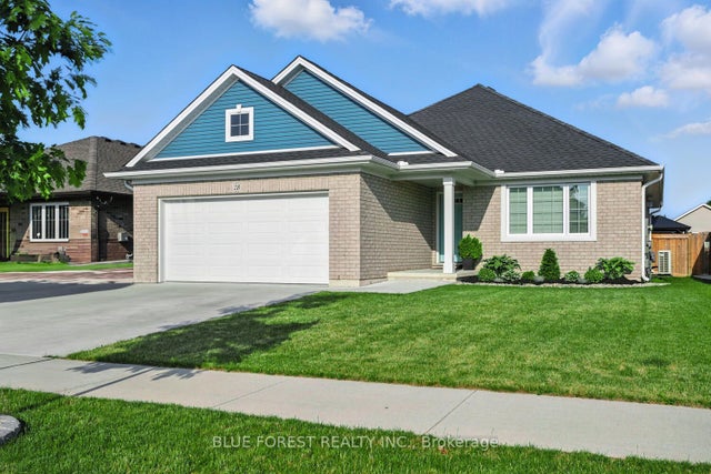 28 Weir Crescent, St. Thomas