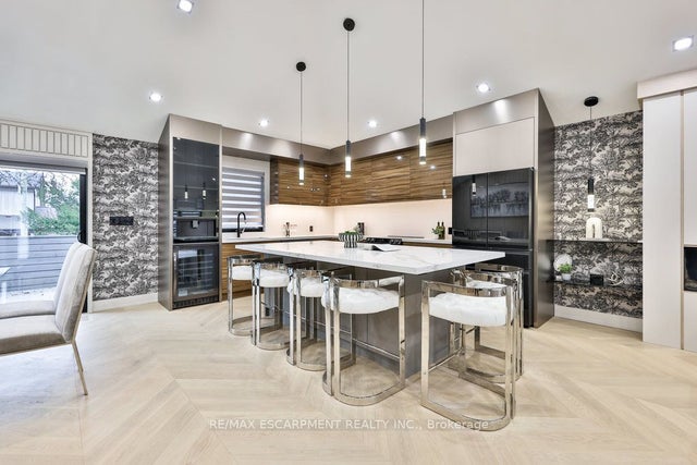 55 West 22nd Street, Hamilton