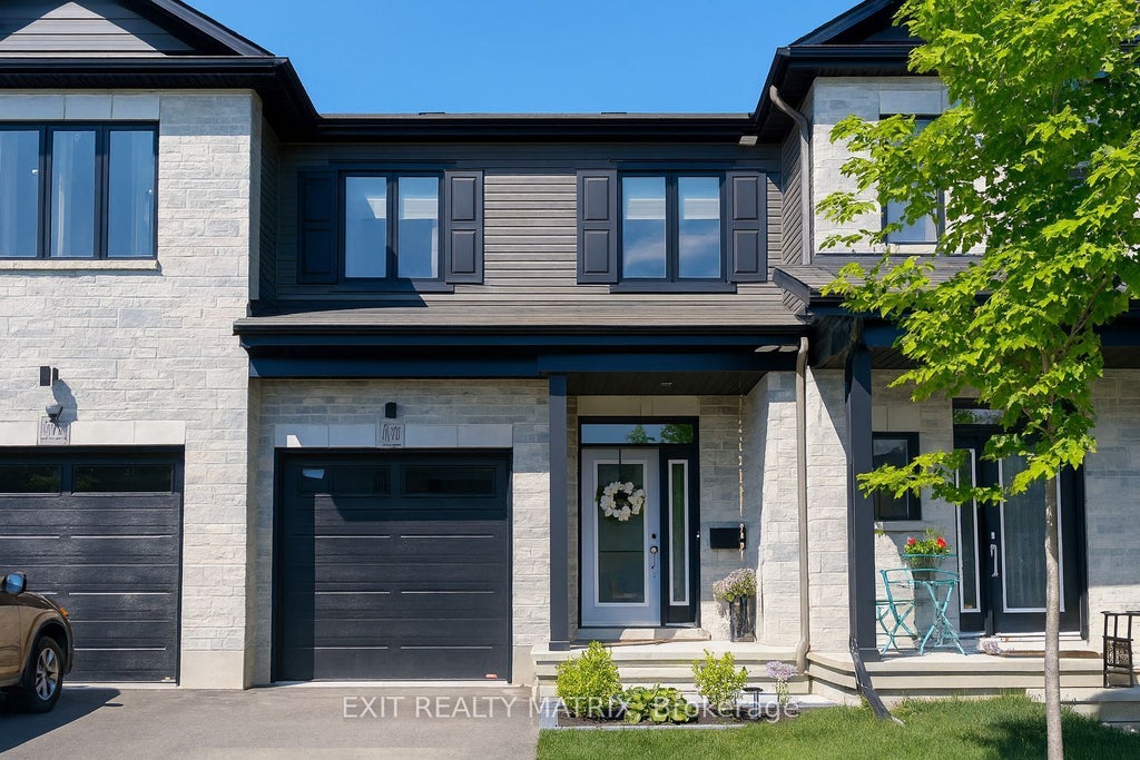 739 Namur Street, Russell