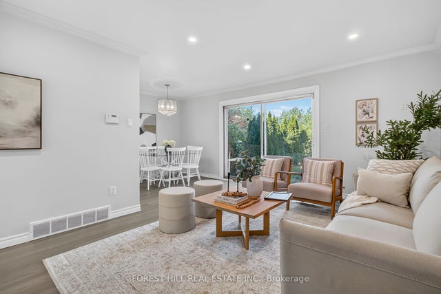 42 Vincent Crescent, London South