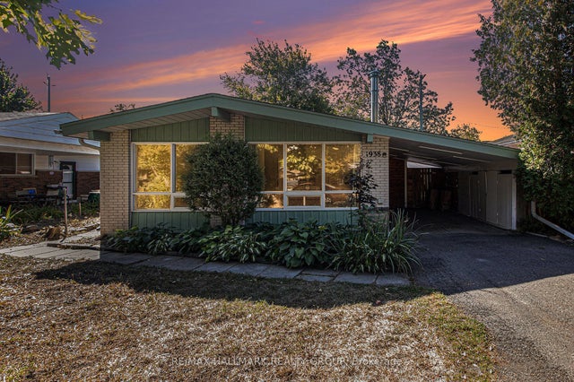1938 Featherston Drive, Alta Vista and Area