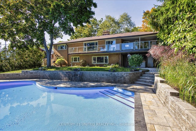 8 Oakwood Crescent, Peterborough