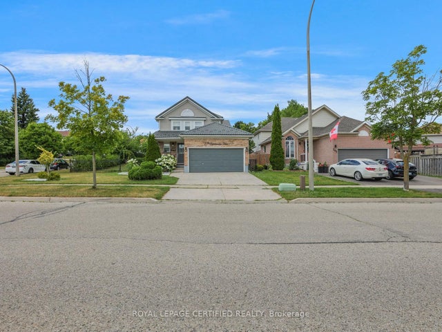 209 Briarmeadow Drive, Kitchener