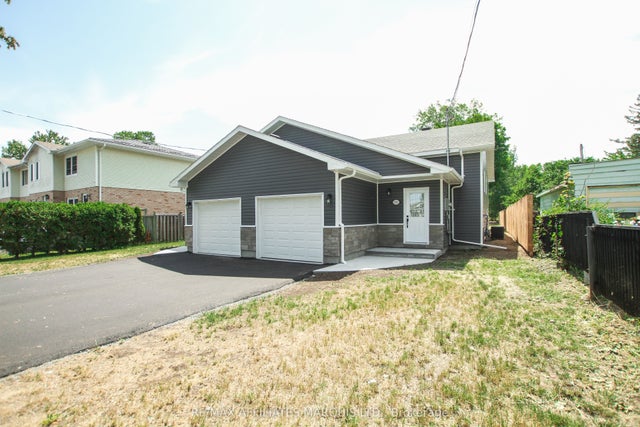2302 Tollgate Road W, Cornwall