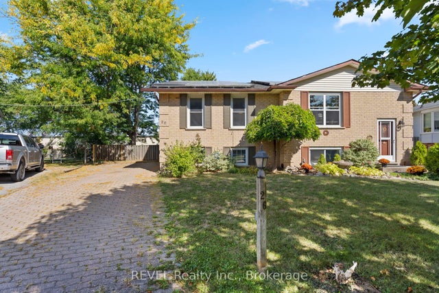 26 Vintage Crescent, St. Catharines