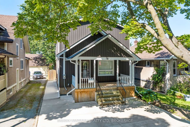 28 Fielden Avenue, Port Colborne