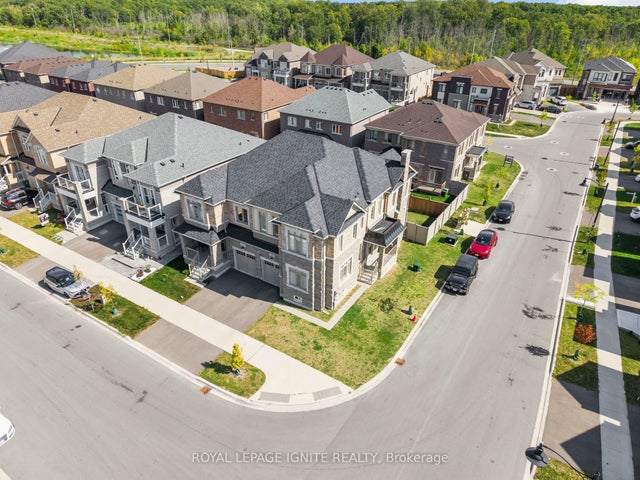 4 Great Falls Boulevard, Hamilton