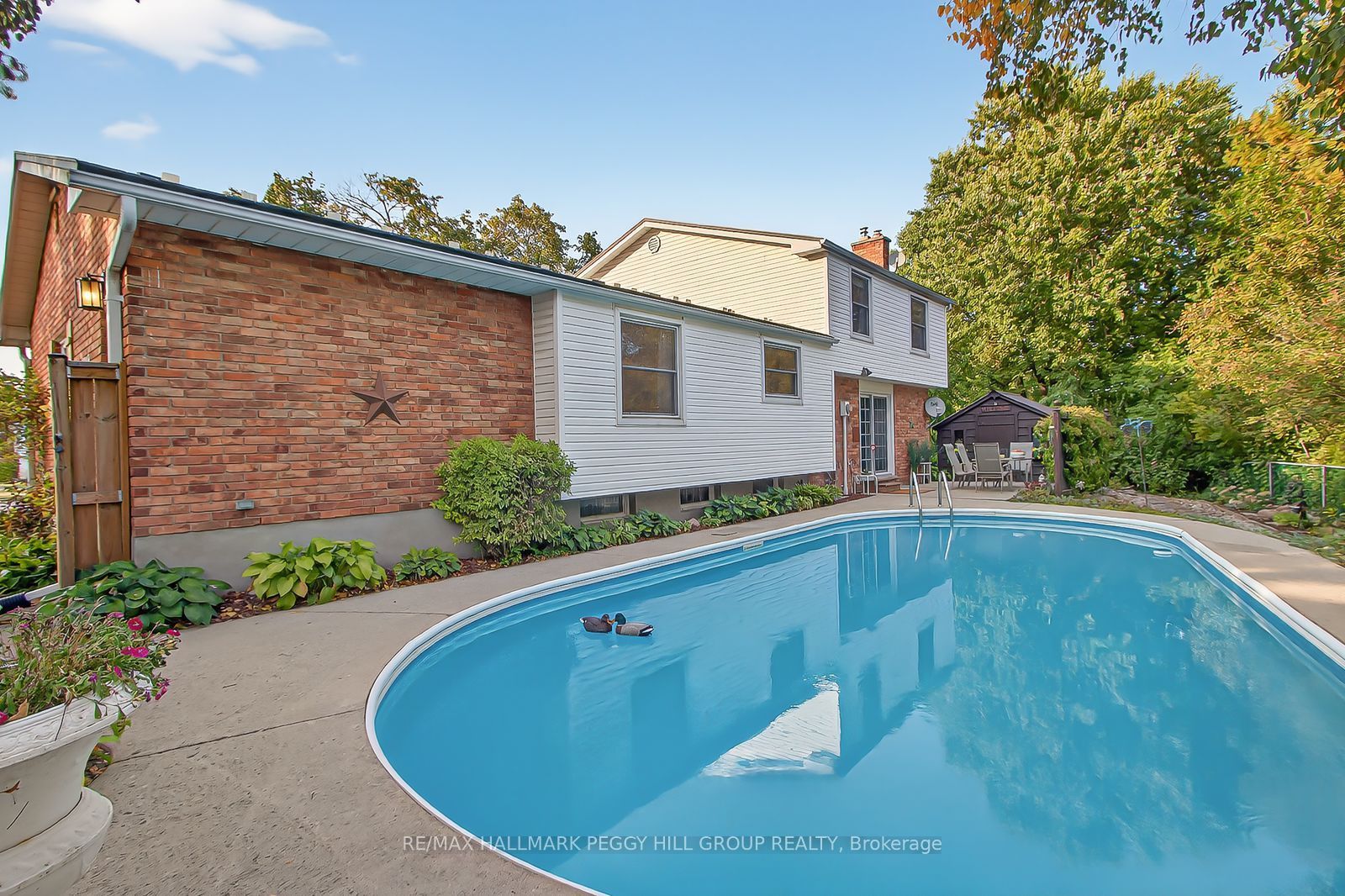 Photo of Listing #X12415116