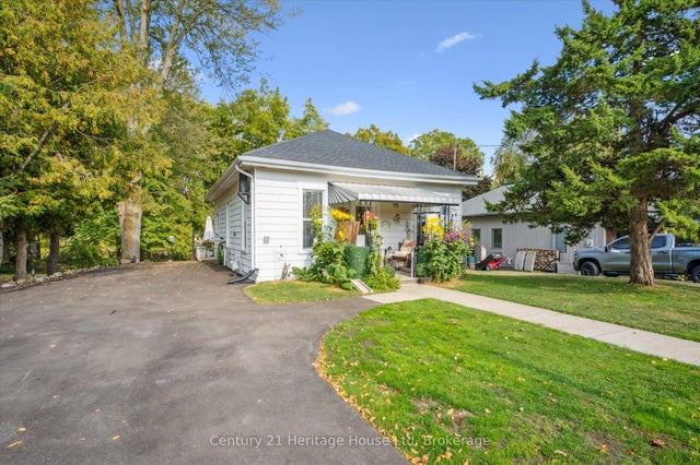 246 Thames Street N, Ingersoll