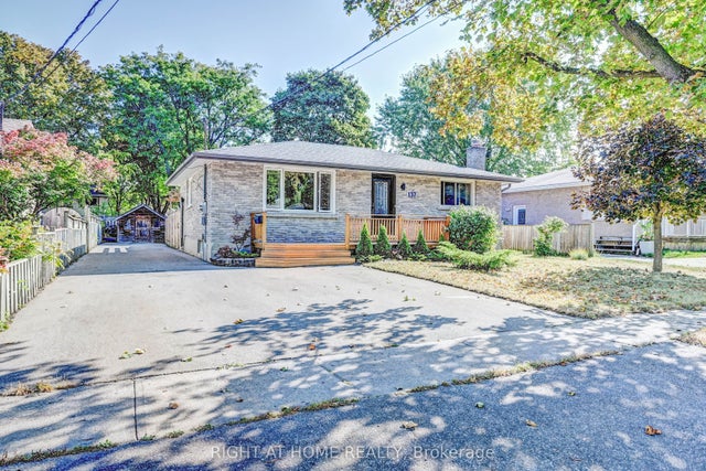 137 Country Club Drive, Guelph