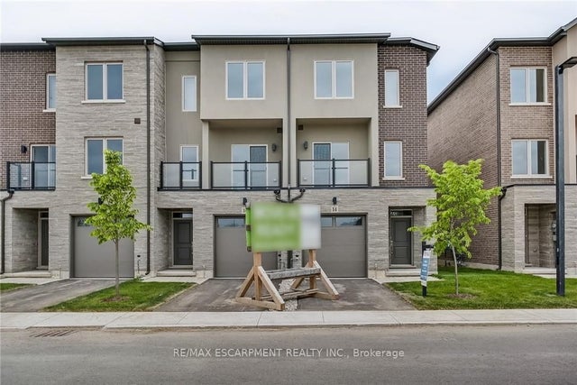 14 Clear Valley Lane, Hamilton