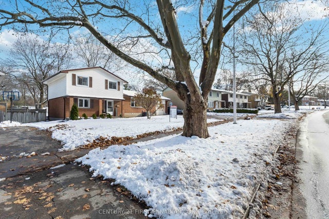 628 Viscount Road, London South