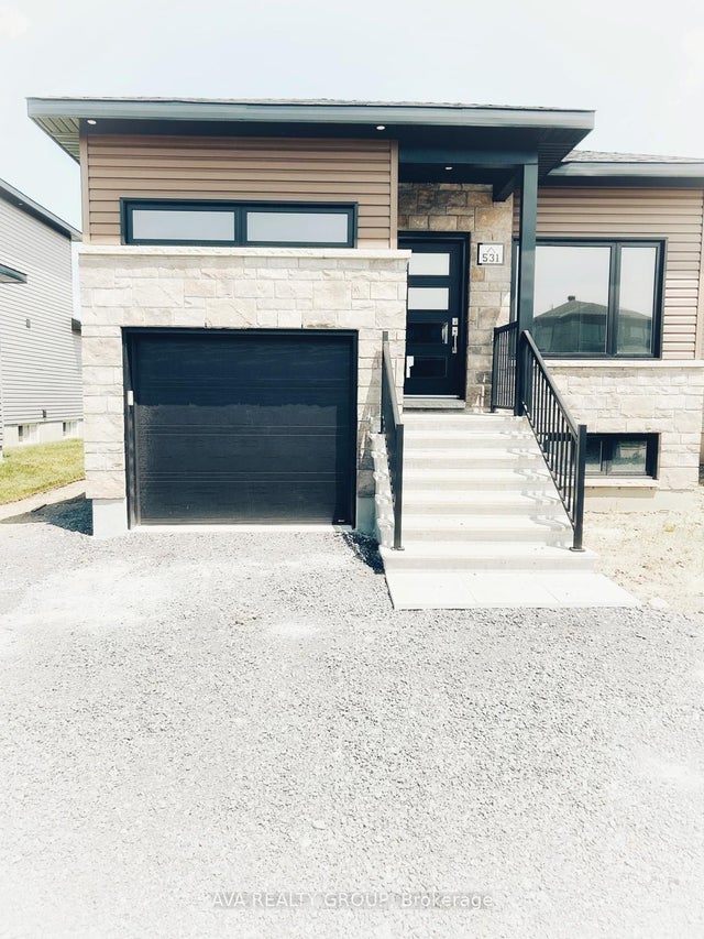 531 Chambord Street B, Alfred and Plantagenet