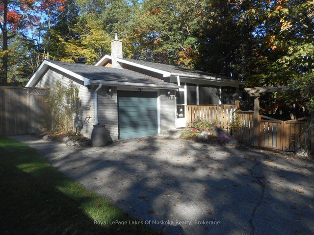 115 Douglas Street, Gravenhurst