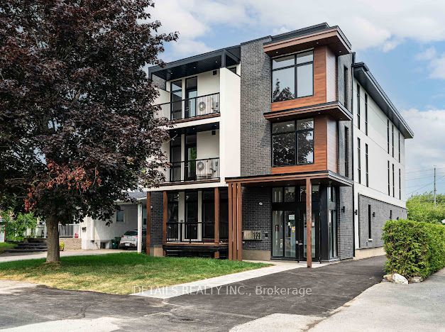 659 Donat Street 302, Vanier and Kingsview Park