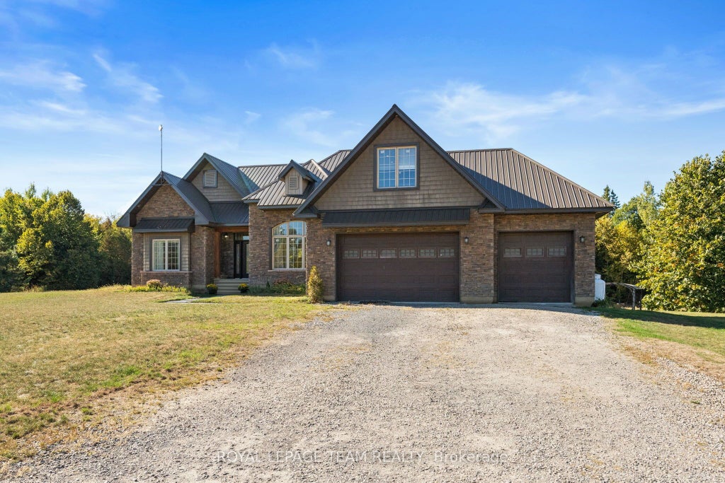 450 Davis Side Road, Beckwith