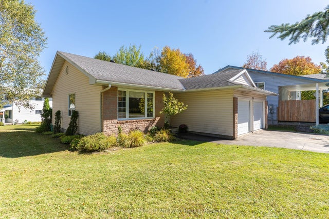 22 Knotty Pine Trail, Huntsville